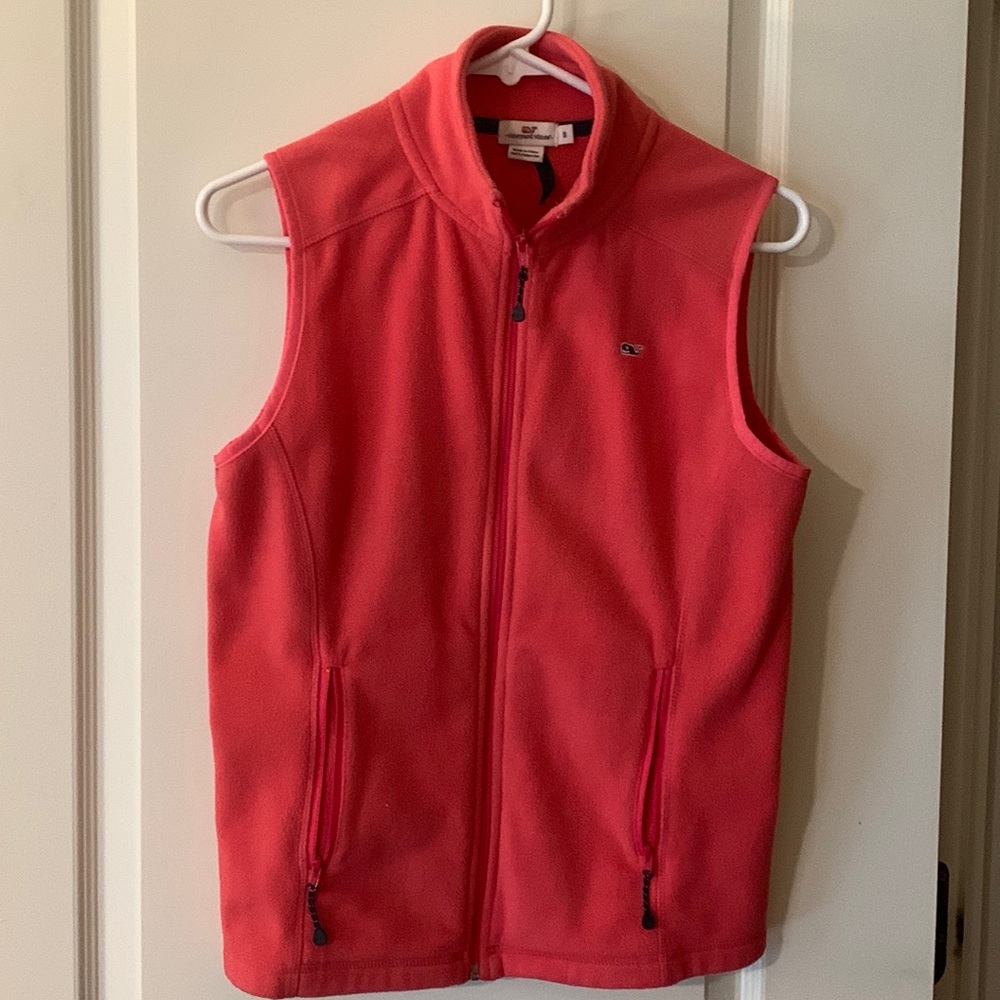 Vineyard Vines fleece vest